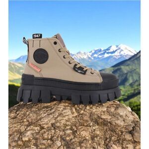 Free People Palladium Woman Olive Sneaker Revolt Hi Tx